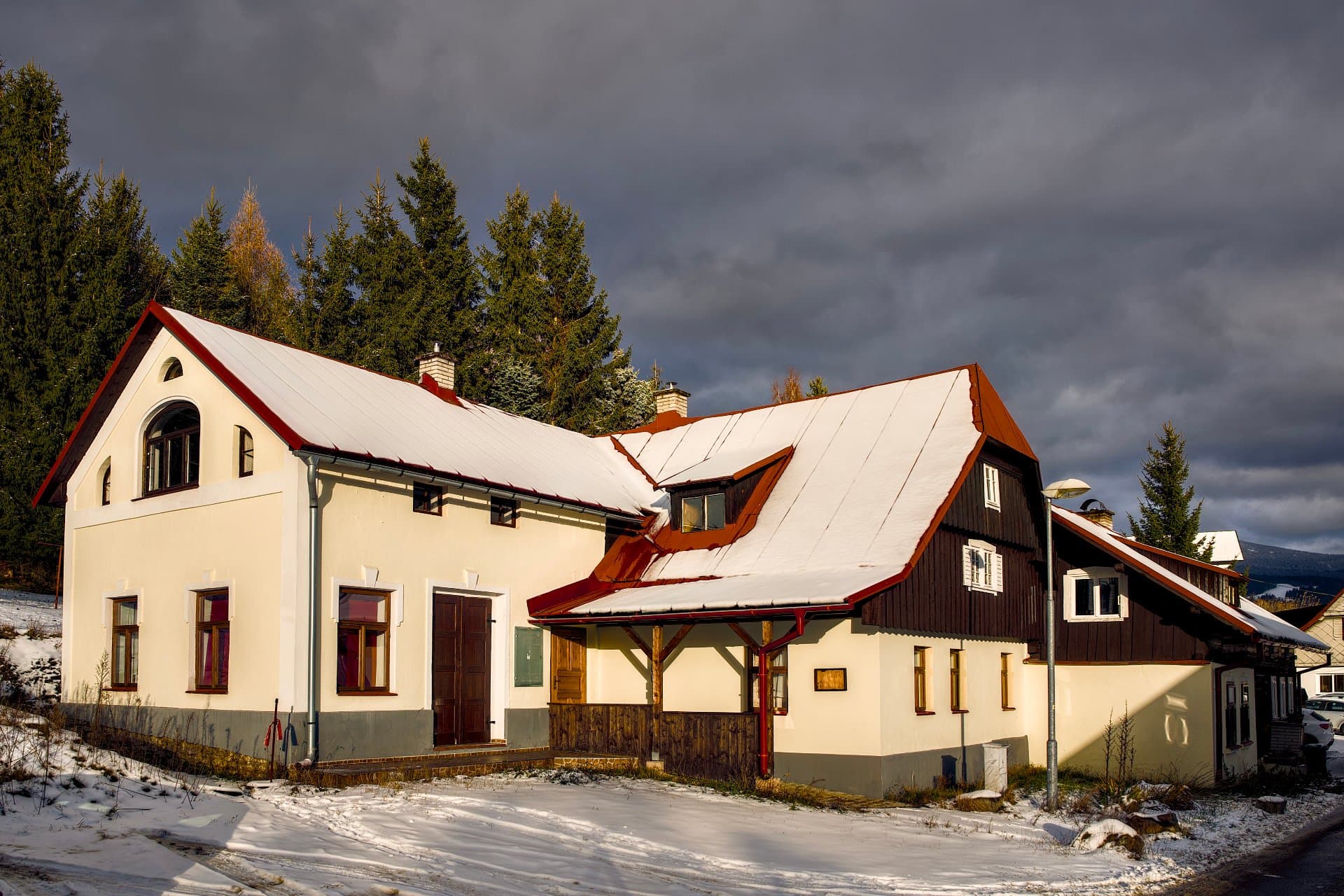 Elegantní interiér apartmánu Stary Kolonial